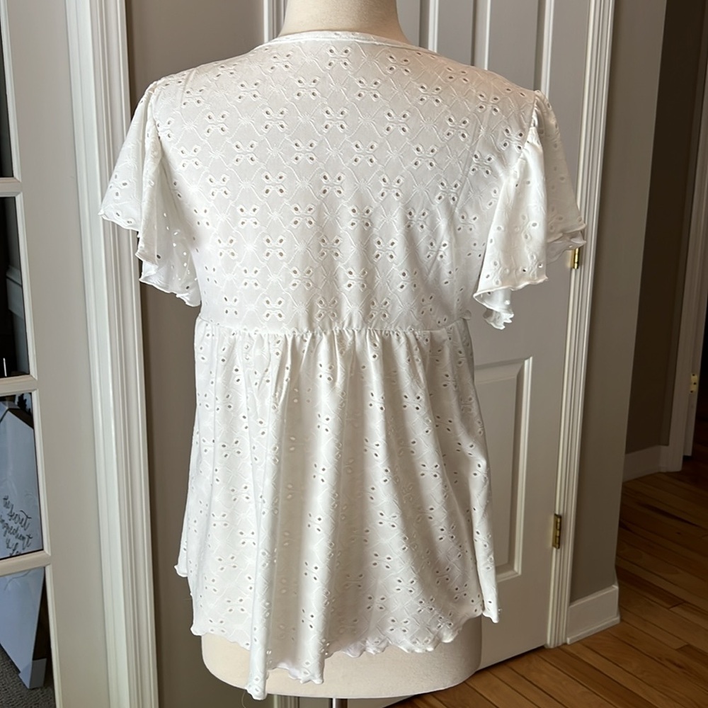 SHEIN short sleeve blouse - Picture 3 of 4